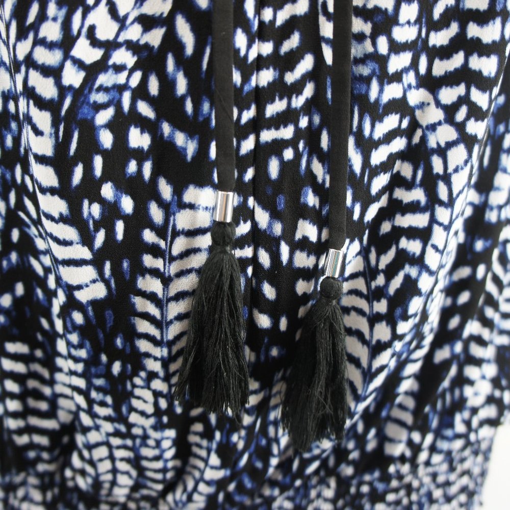 White house black market tie neck top size S - Picture 4 of 6